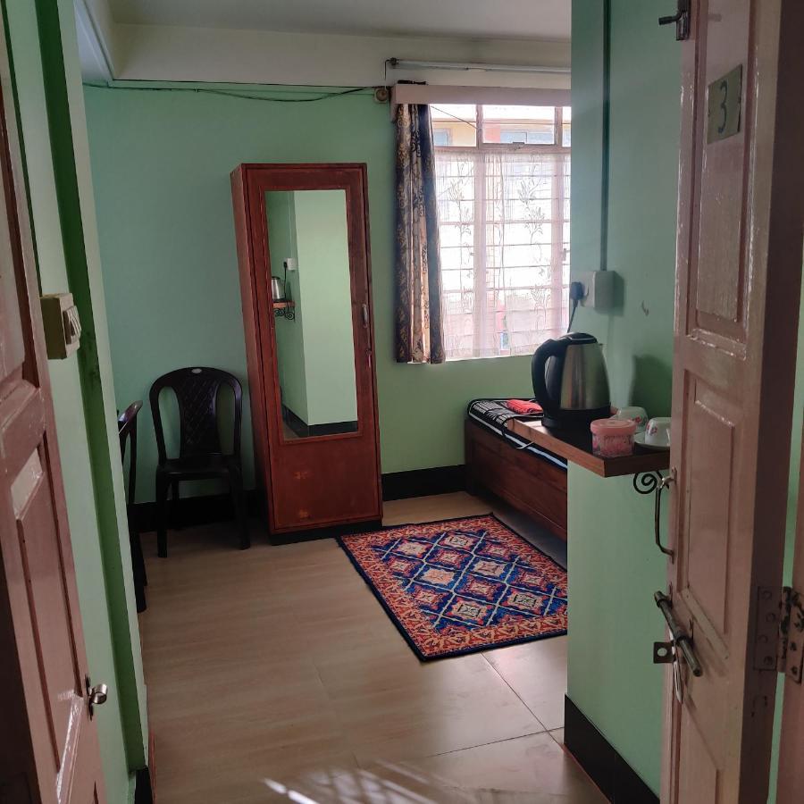 Travellers Bed And Breakfast Shillong Exterior foto